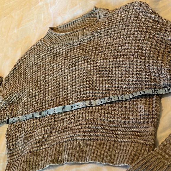 Abound knit sweater - Picture 8 of 9